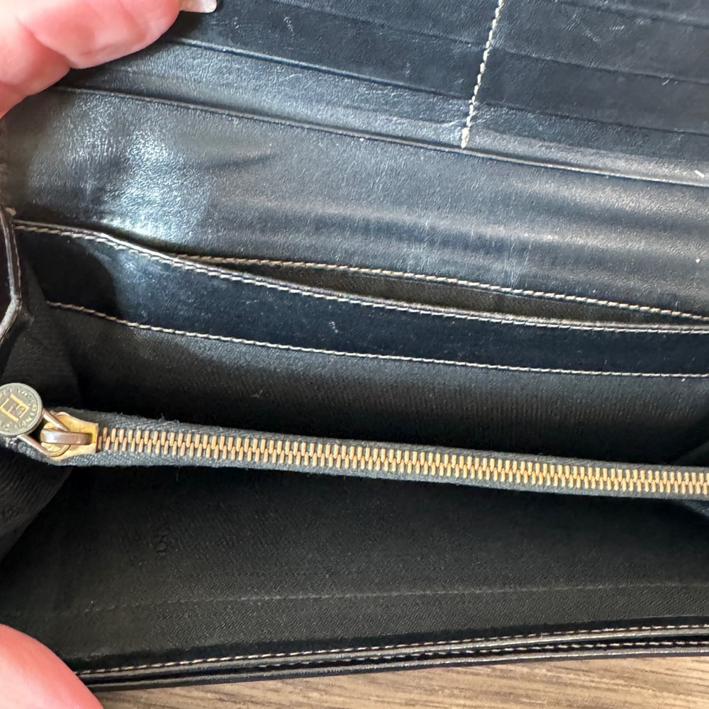 Fendi Long Wallet Has Call Outs - Clearance - Picture 7 of 10